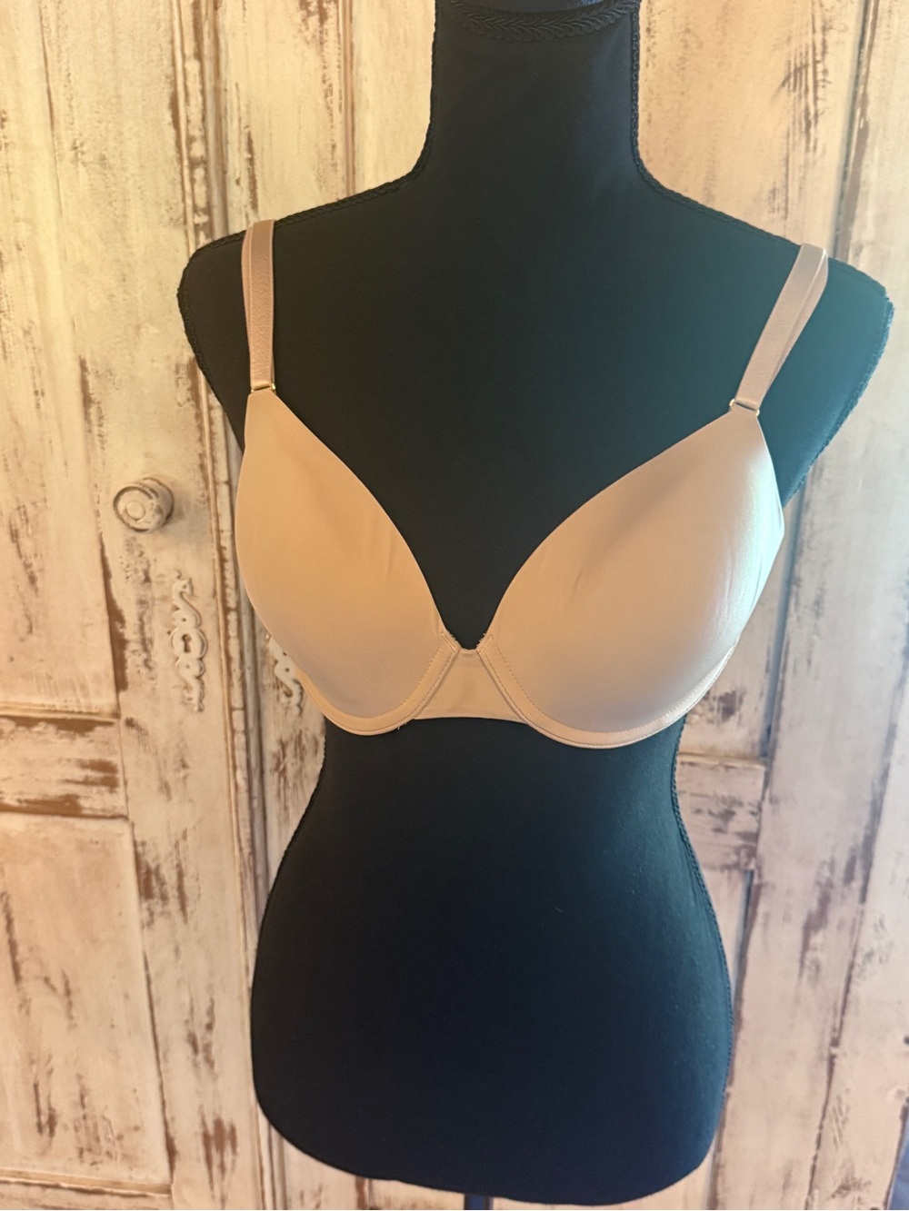 Soma VANISHING 360 Perfect Coverage Bra. Warm Amber. NWT. 34C